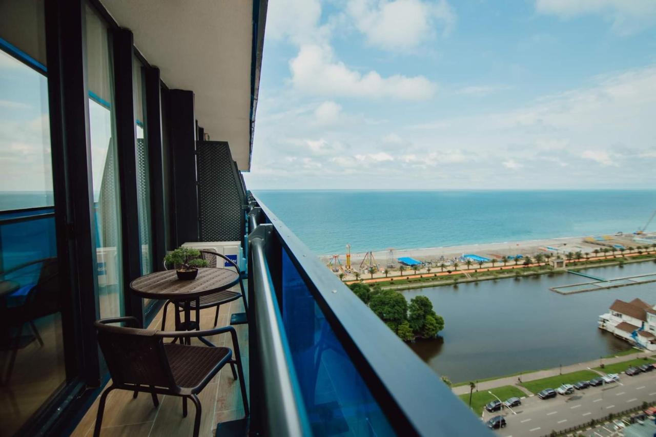 Nuage - 1St Line Sea View Apartments Batumi Exteriér fotografie