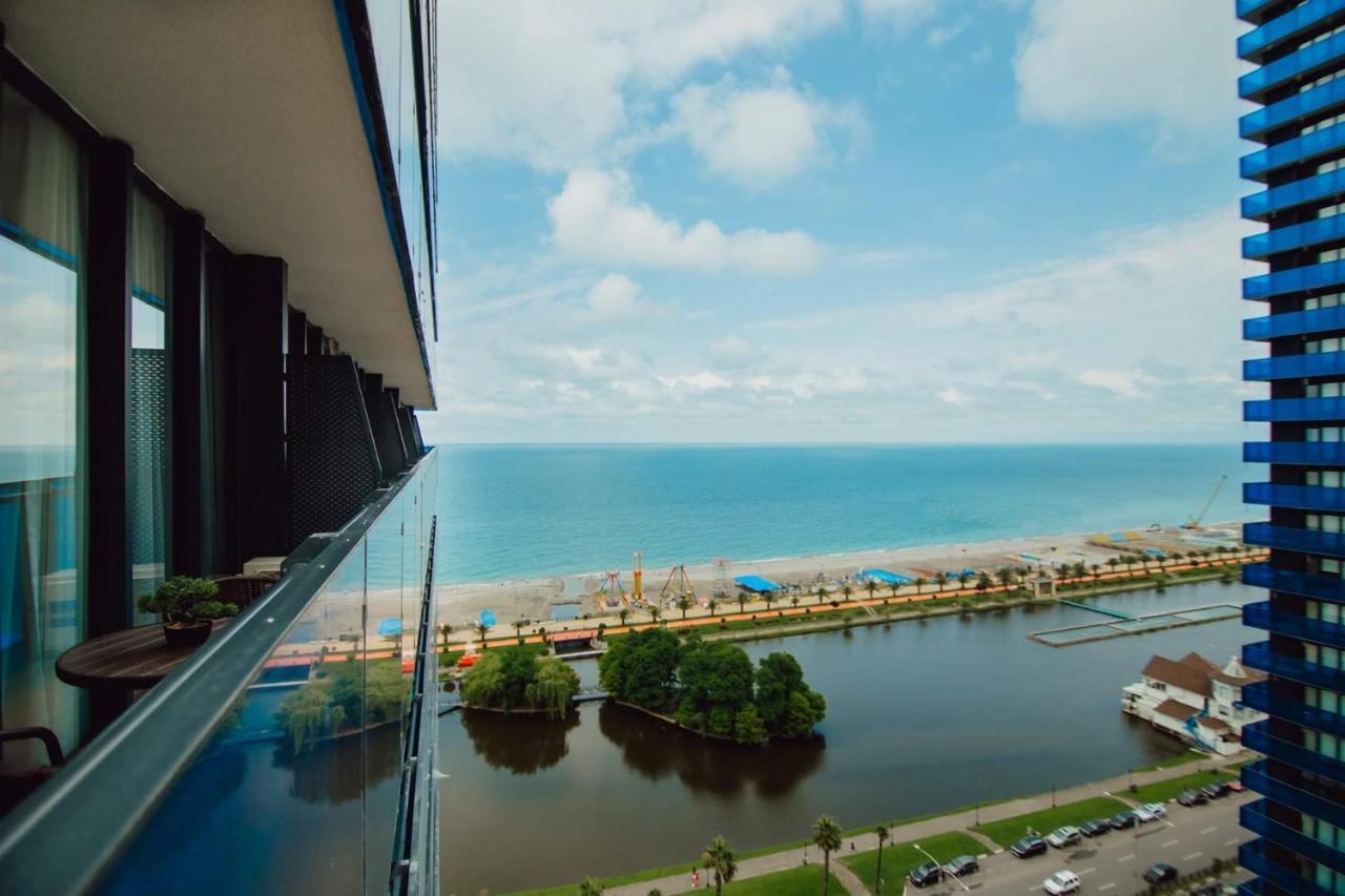 Nuage - 1St Line Sea View Apartments Batumi Exteriér fotografie